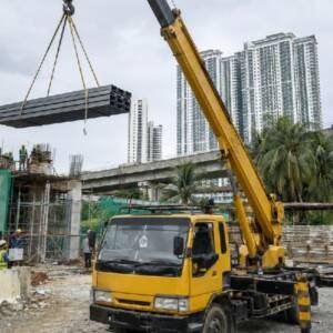 15-ton-mobile-crane-img-1