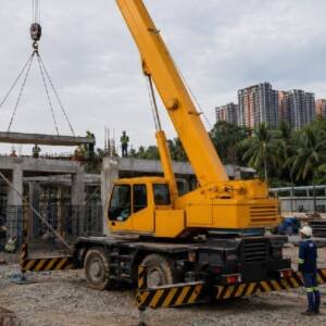 20-ton-mobile-crane-img-1