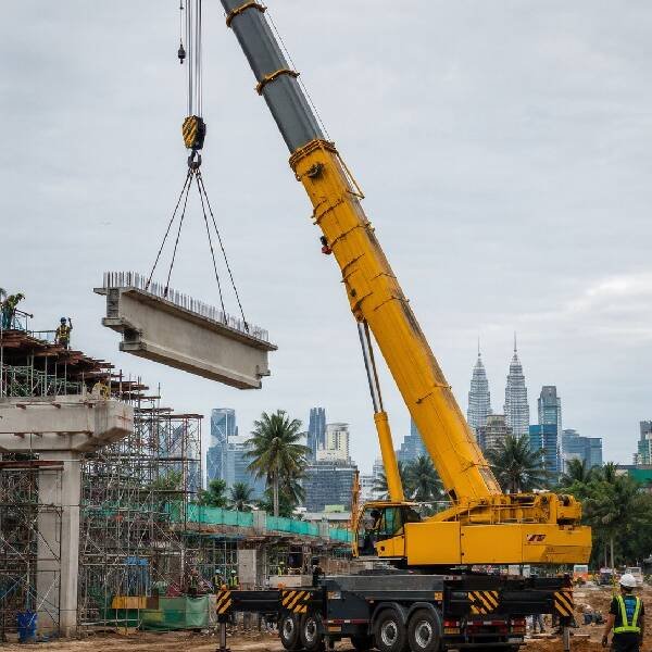 90-ton-mobile-crane-img-1