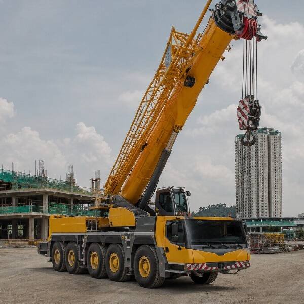 allterrain-crane-rental-img-1